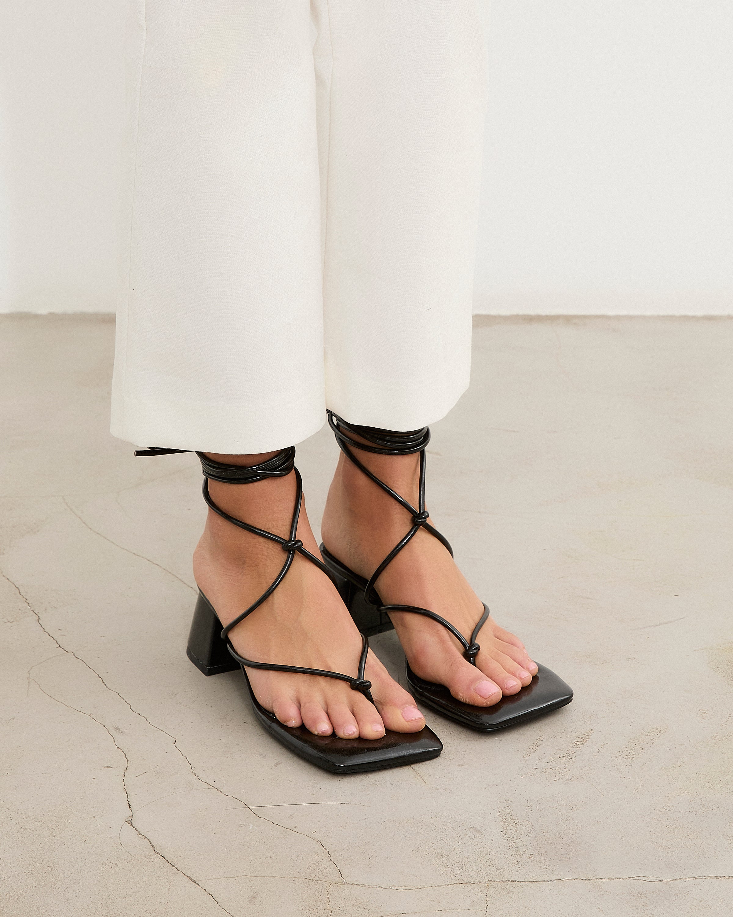 MIM Sandalia de tacón Missy Negro