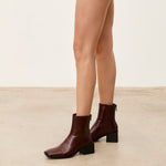 Mim shoes Botas y botines GABI BURDEOS