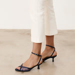 Mim shoes Sandalia de tacón KAMI AZUL MARINO