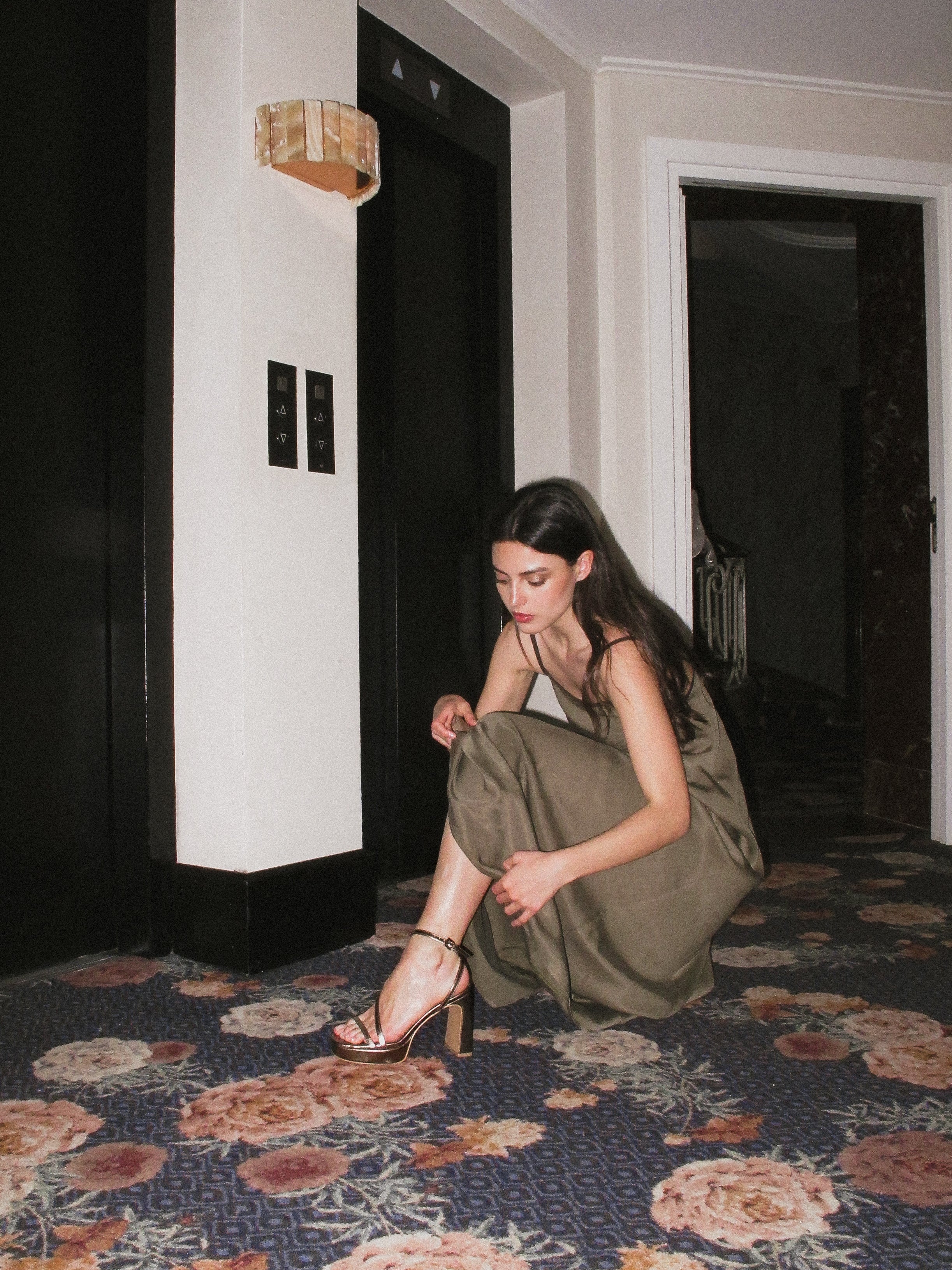 MIM Vestido VESTIDO LYNN KAKI