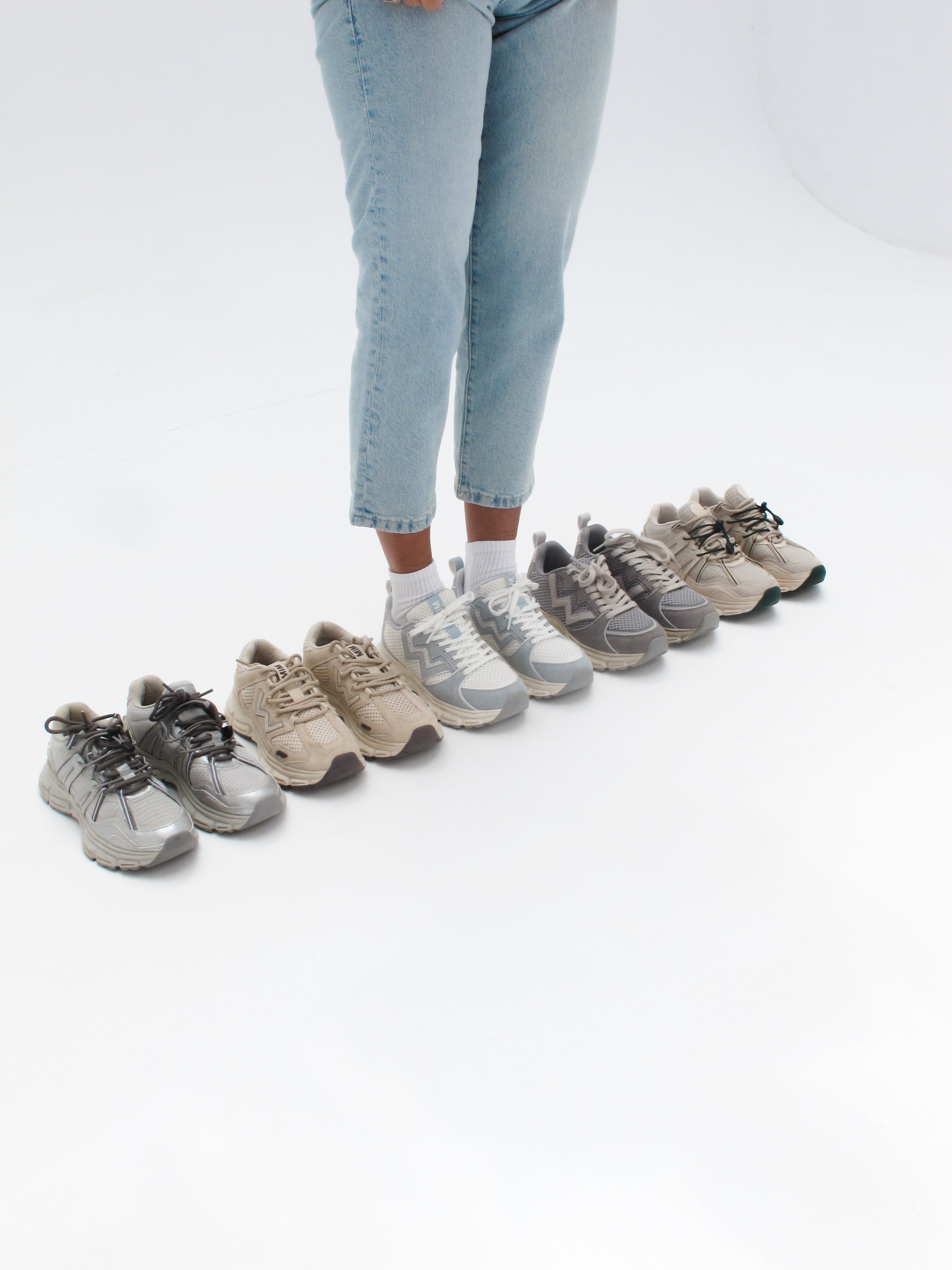 MIM Zapatilla Double U 2.0 Gris