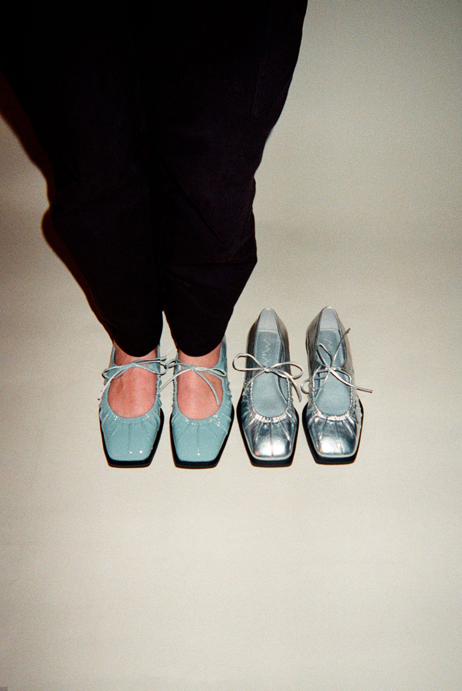 MIM Zapato cerrado Mace Plata