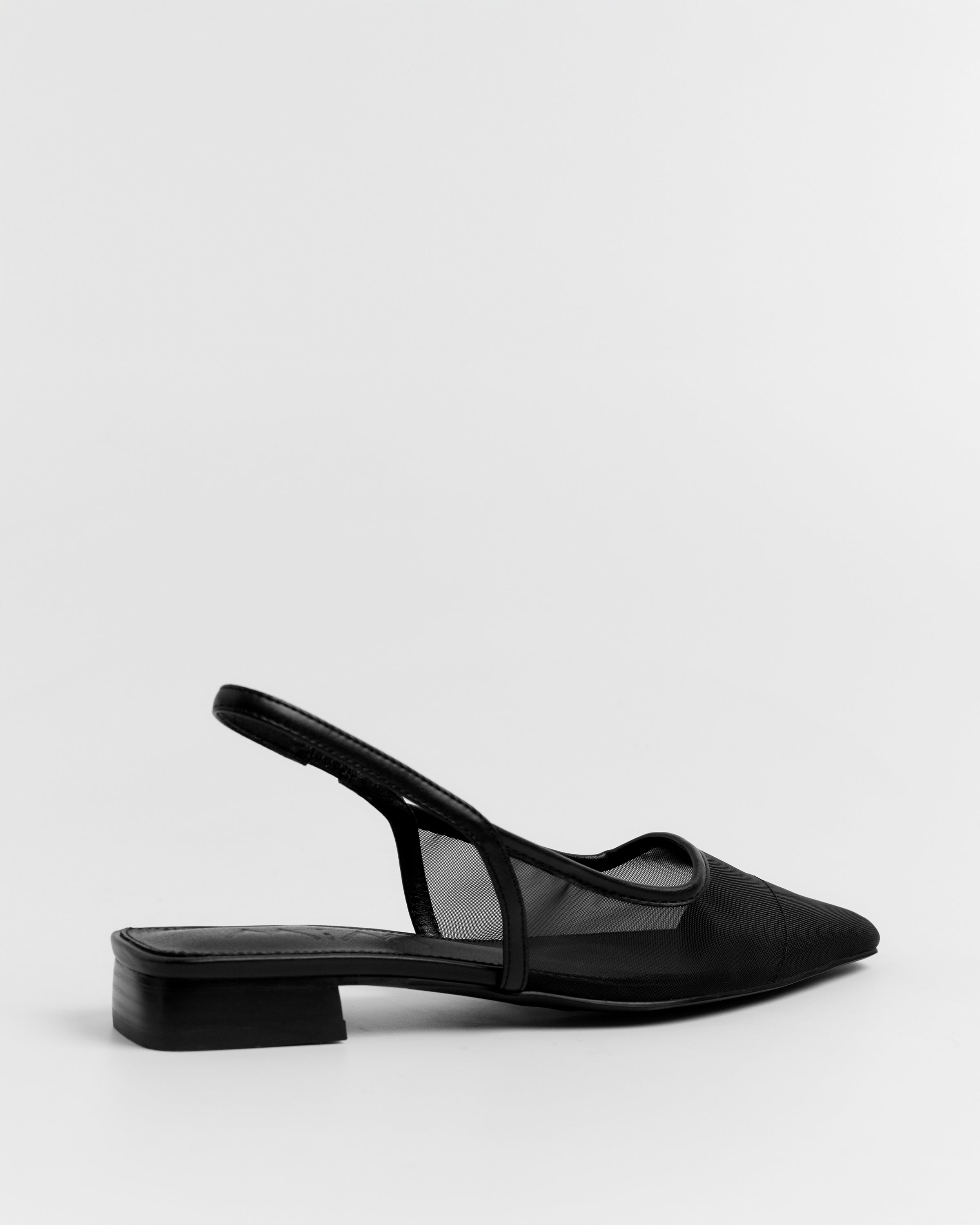 MIM Zapato cerrado Melane Negro